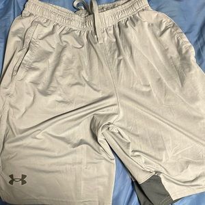 3 pairs of under armour shorts